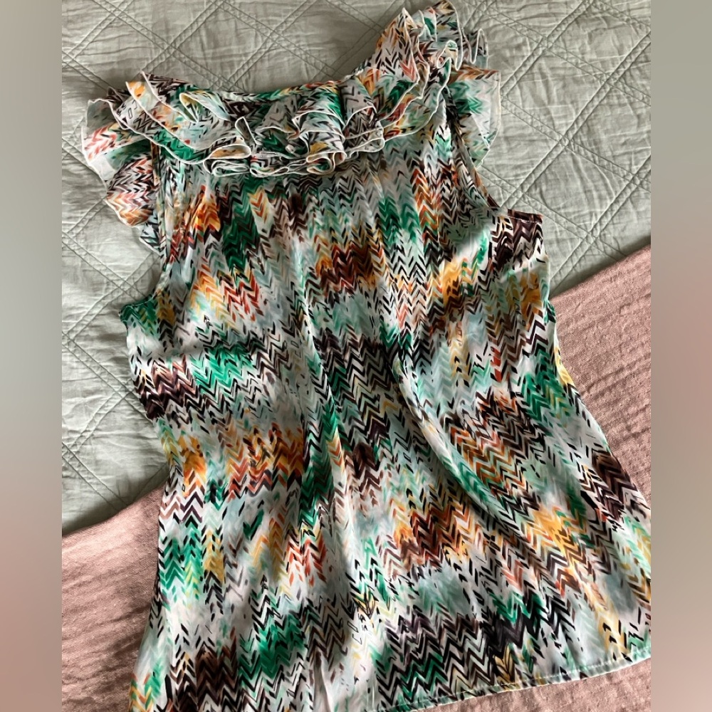 Ruffle Top - Picture 5 of 8